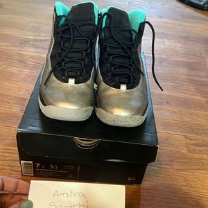 Air Jordan 10 liberty